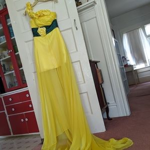 High Low Flowy Dress - Prom Pageant Fun Fashion